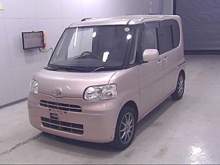 DAIHATSU TANTO 2013