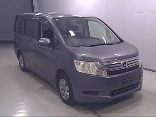 HONDA STEP WAGON 2010
