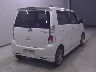 SUZUKI WAGON R 2011