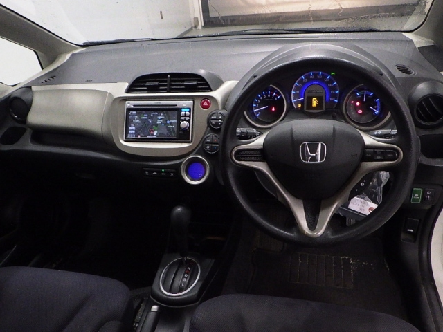 HONDA FIT 2010