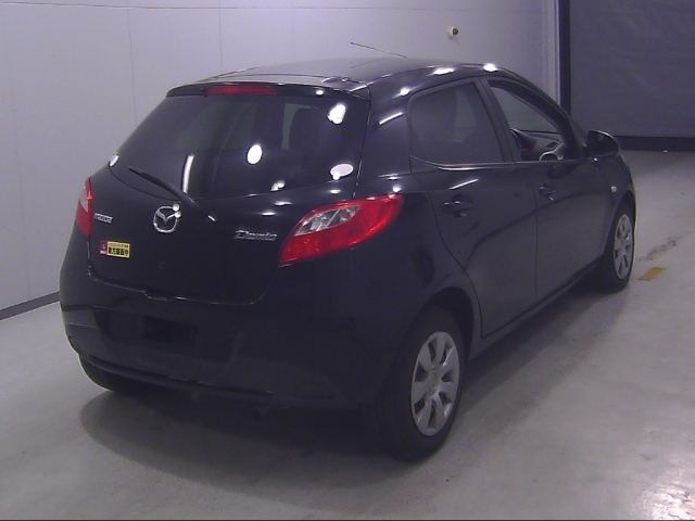 MAZDA DEMIO 2009