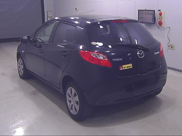 MAZDA DEMIO 2009