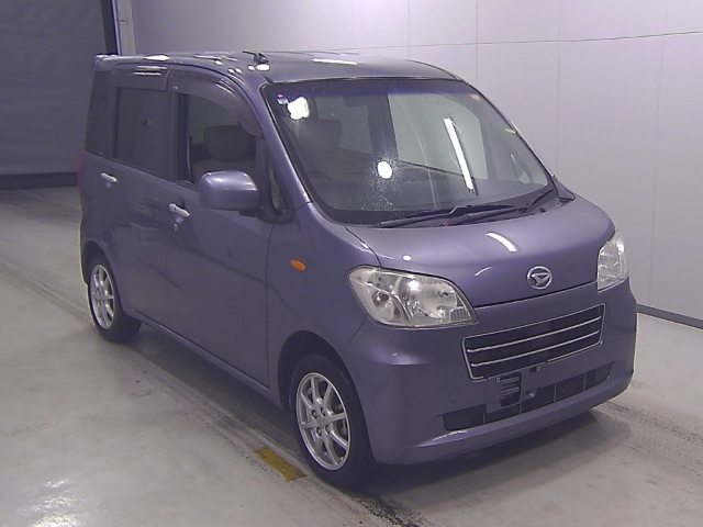 DAIHATSU TANTO EXE 2013