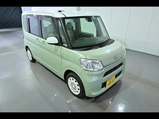 DAIHATSU TANTO 2015
