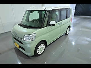 DAIHATSU TANTO 2015