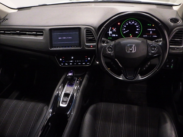 HONDA VEZEL 2016