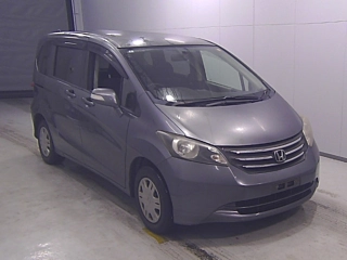 HONDA FREED 2010