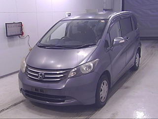 HONDA FREED 2010