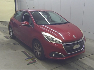 Заказать PEUGEOT 208