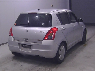SUZUKI SWIFT 2010