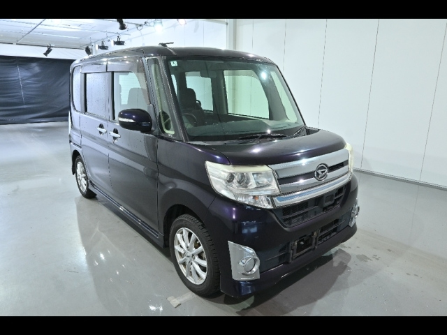 DAIHATSU TANTO 2014