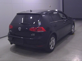 VOLKSWAGEN GOLF 2015