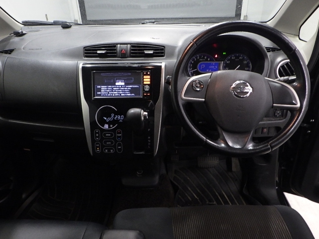 NISSAN DAYZ 2014
