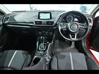 MAZDA AXELA 2017