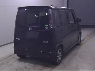 NISSAN ROOX 2012