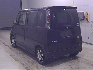 NISSAN ROOX 2012