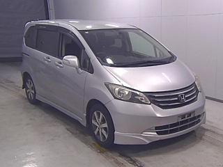 HONDA FREED 2008