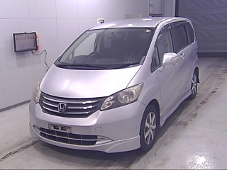 HONDA FREED 2008