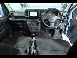 DAIHATSU HIJET VAN 2018
