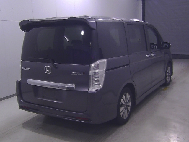 HONDA STEP WAGON 2014