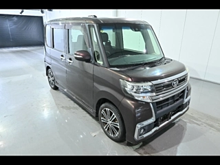 DAIHATSU TANTO 2016