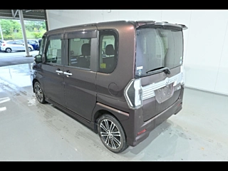 DAIHATSU TANTO 2016