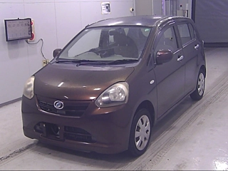 DAIHATSU MIRA E S 2013