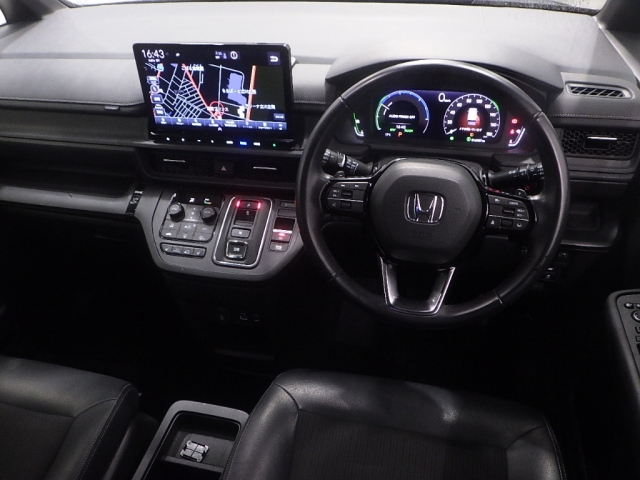 HONDA STEP WAGON 2023