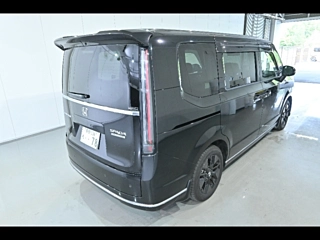 HONDA STEP WAGON 2022