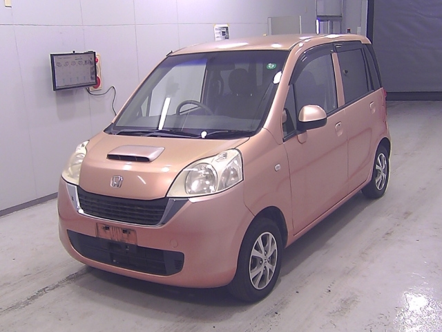 HONDA LIFE 2010