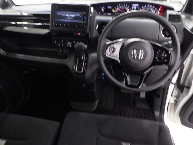 HONDA N BOX 2021