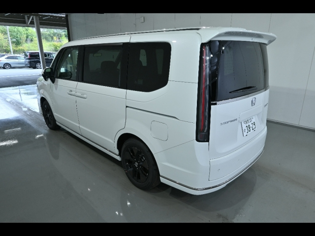 HONDA STEP WAGON 2025