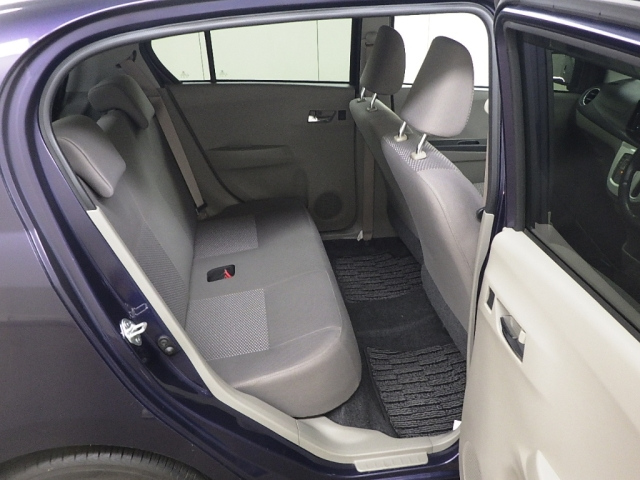 DAIHATSU MIRA E S 2013