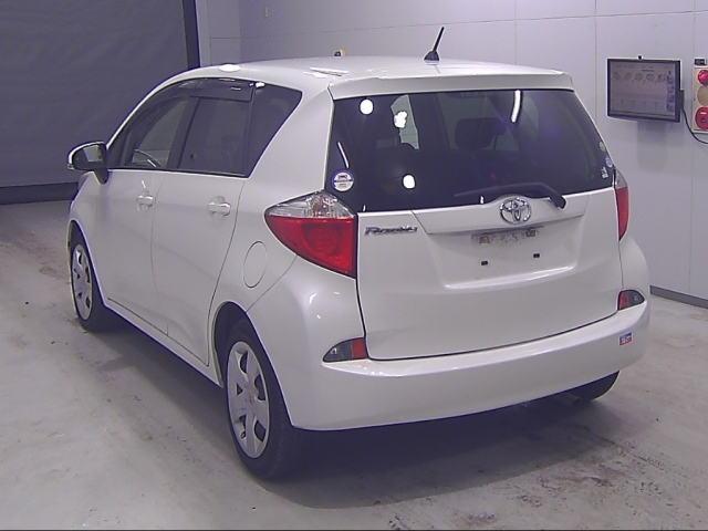 TOYOTA RACTIS 2012
