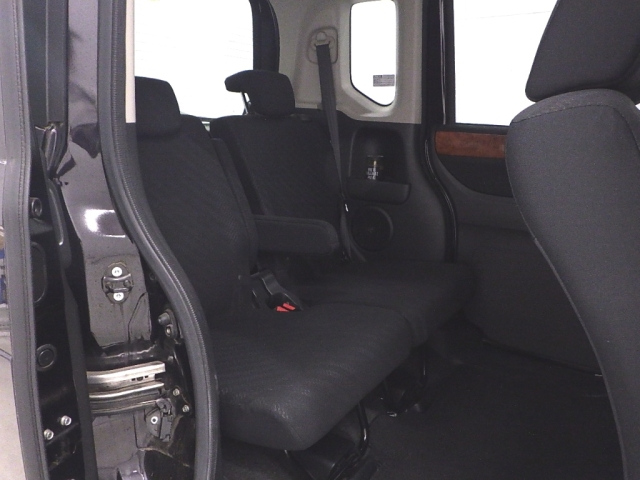 HONDA N BOX 2015