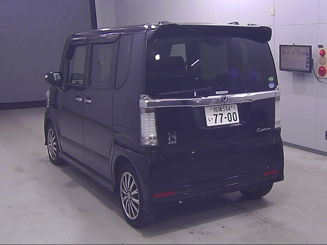 HONDA N BOX 2015