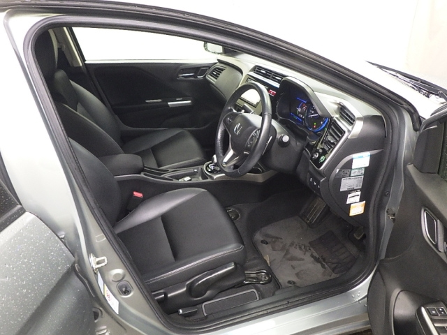 HONDA GRACE 2015