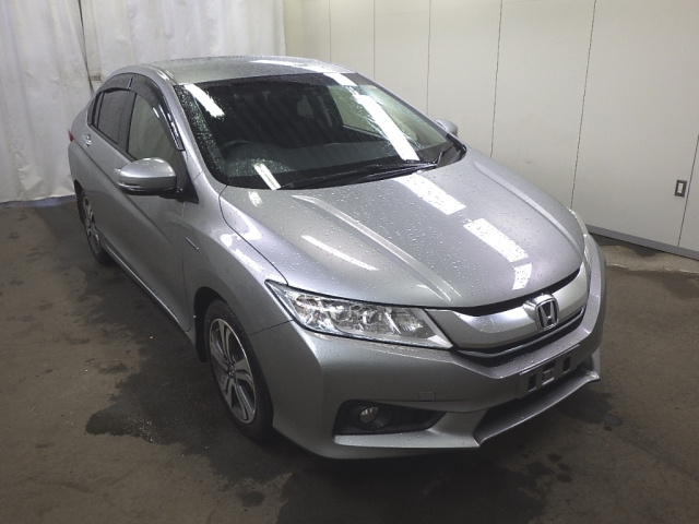 HONDA GRACE 2015