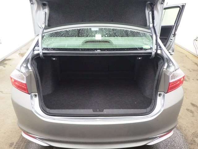 HONDA GRACE 2015