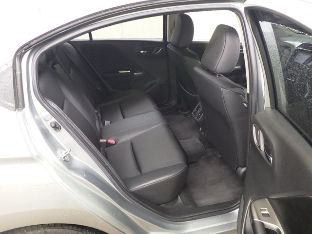 HONDA GRACE 2015