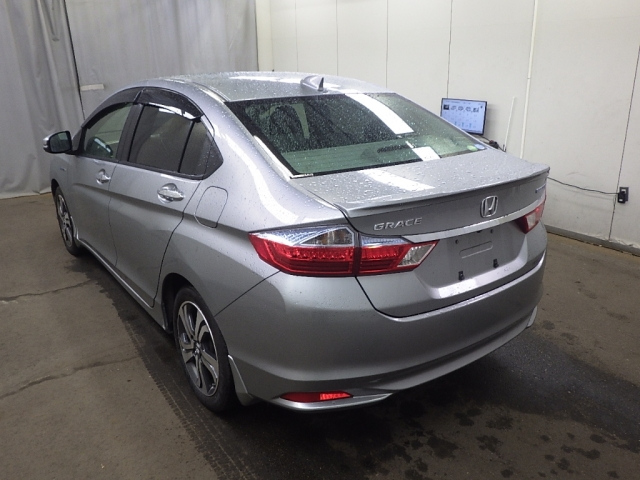 HONDA GRACE 2015