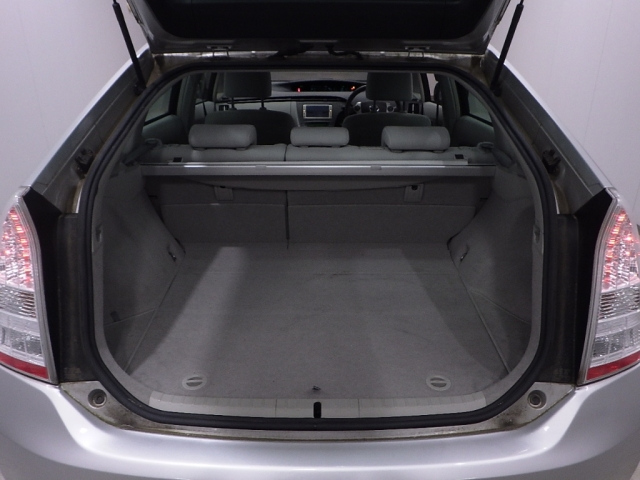 TOYOTA PRIUS 2010
