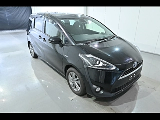 TOYOTA SIENTA 2016