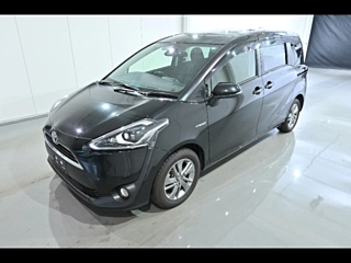 TOYOTA SIENTA 2016