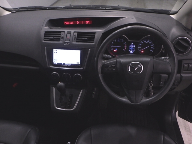 MAZDA PREMACY 2013