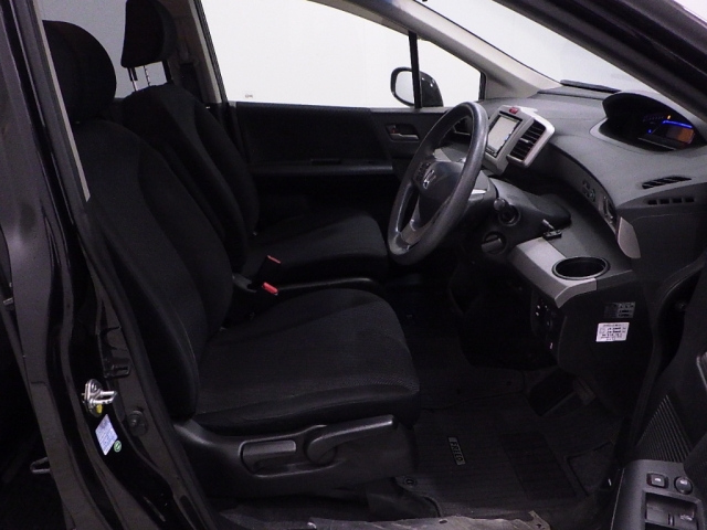 HONDA FREED 2013