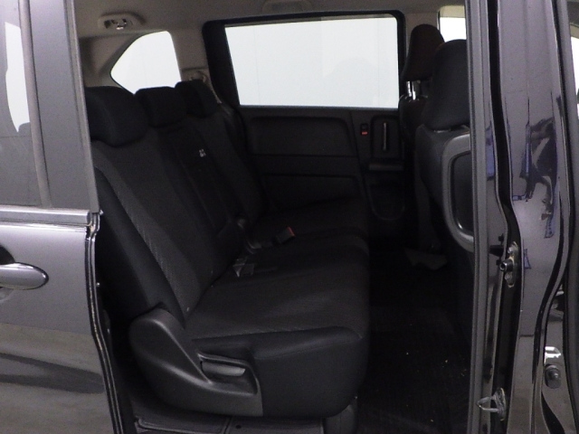 HONDA FREED 2013