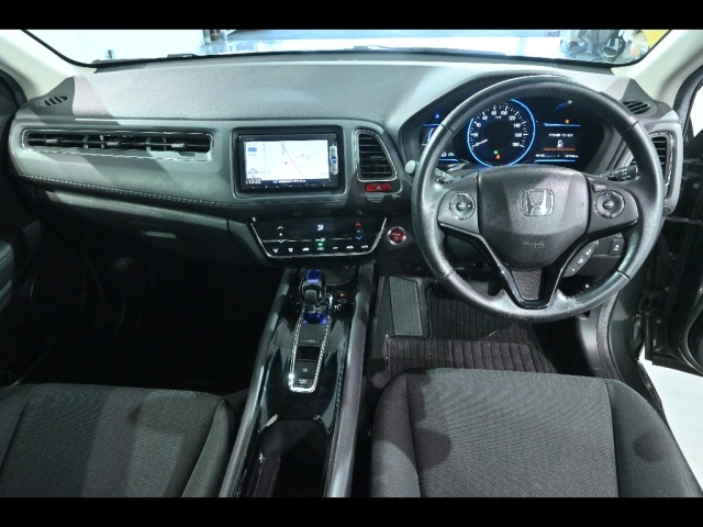HONDA VEZEL 2014