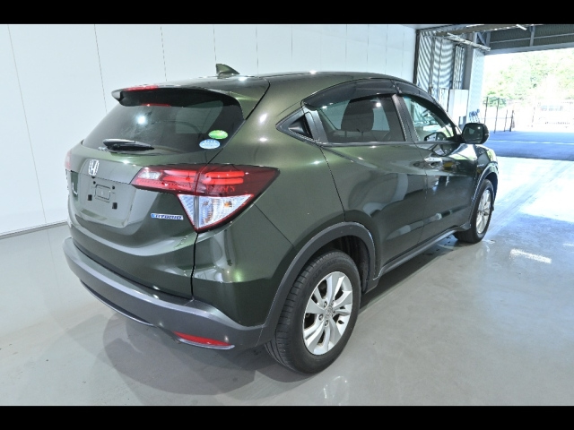 HONDA VEZEL 2014