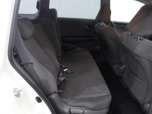 HONDA STREAM 2010